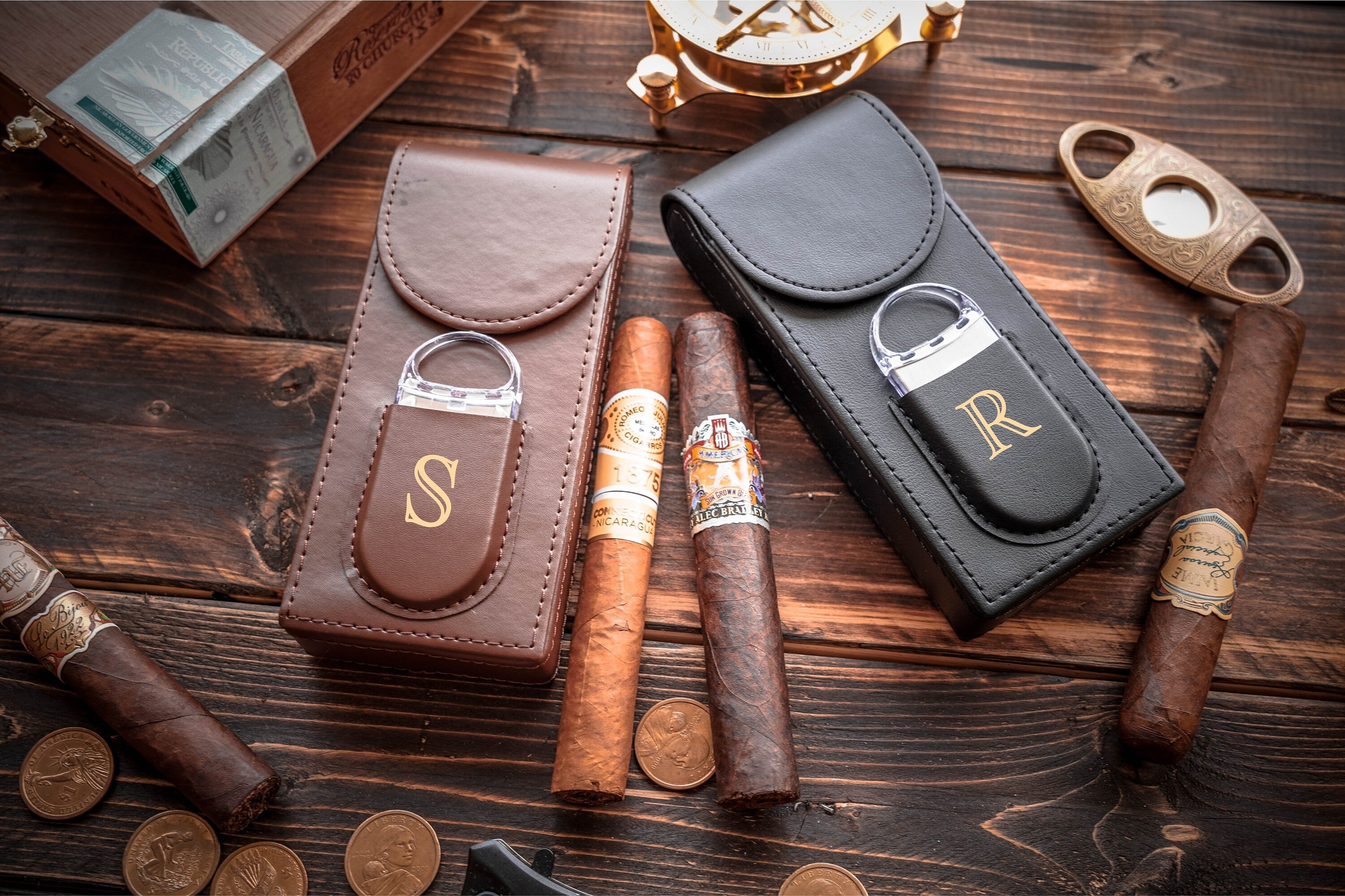 Monogram Cigar Case, Leather Cigar Humidor, Groomsmen Gift, Engraved Cigar Travel Case, Personalized Fathers Day Gift, Valentines Day Gift